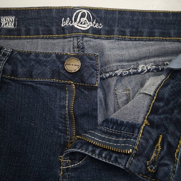 Bluenotes Ladies Size 31/30 Carly Skinny Flare Medium Wash Blue Jeans - Picture 8 of 15